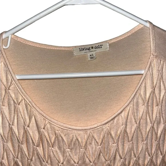 Living Doll Peach Top Size SP - Picture 2 of 5